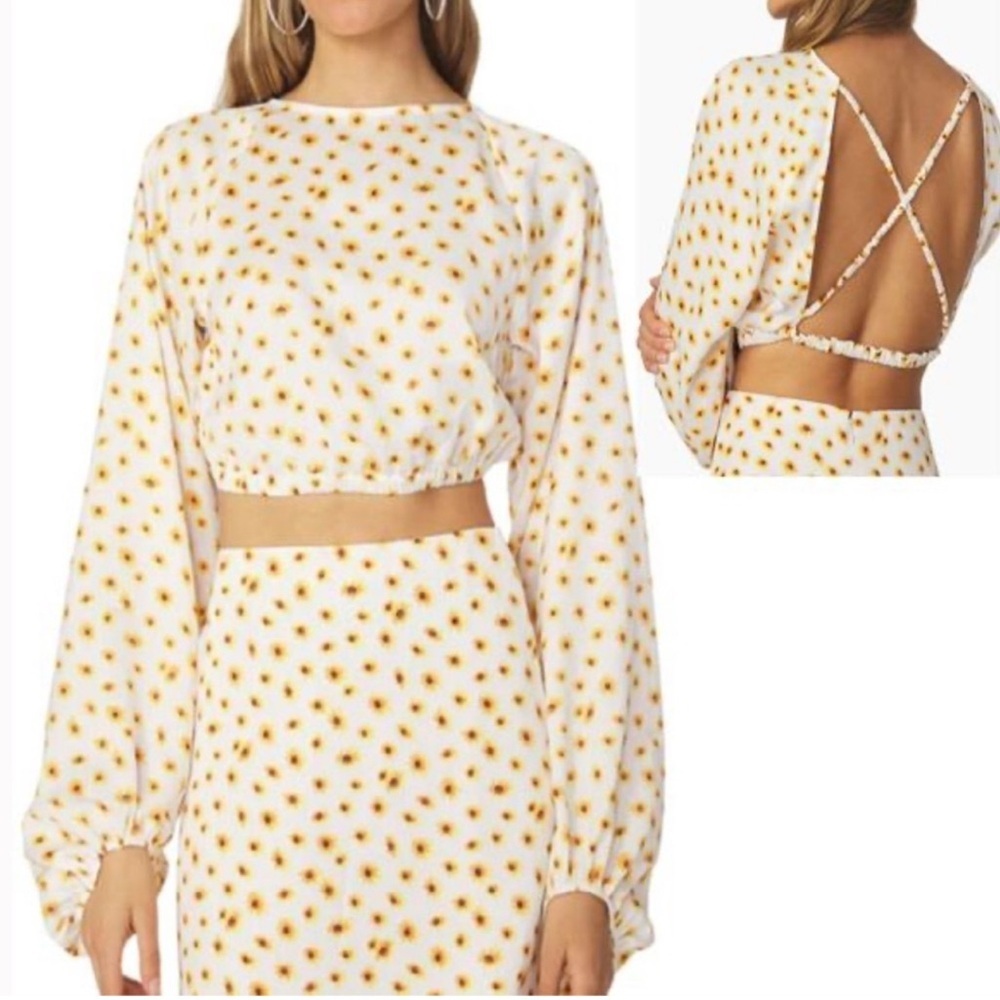 WeWoreWhat Revolve NEW 70s Floral Sunflower Crop Top Festival Boho Size Small